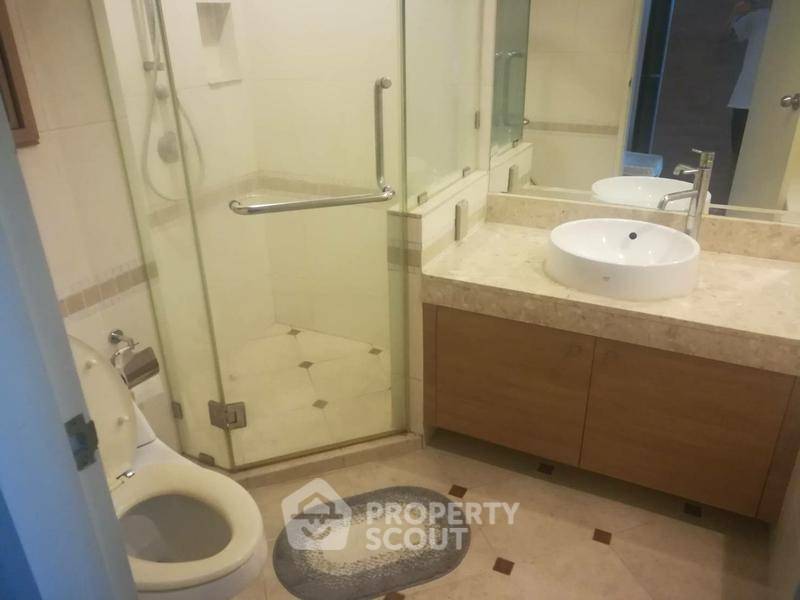 picture 90 Sqm 2-BR Baan Siri Sukhumvit 10 Near BTS Nana (ID 2834695) - 6/8