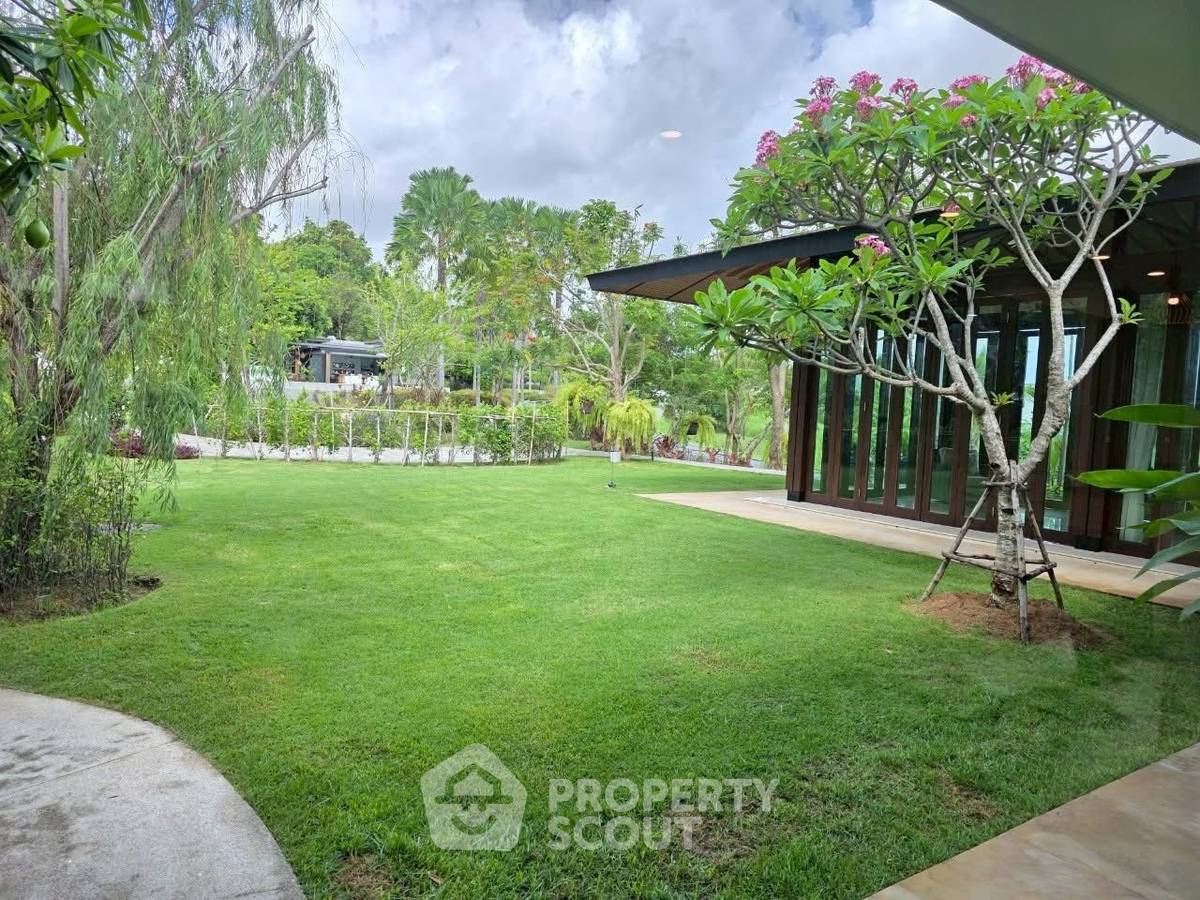 picture 380 Sqm 2-BR Pet-Friendly Condo At Sunplay Bangsaray (ID 2106233) - 26/31