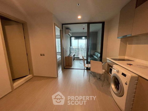 คอนโด 1-ห้องนอน ที่ ไลฟ์ ลาดพร้าว ใกล้ BTS ห้าแยกลาดพร้าว (ID 3306849)