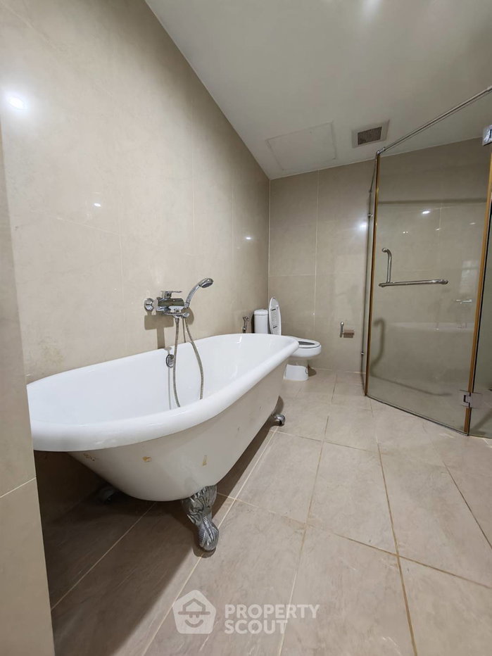 รูป คอนโด 3 ห้องนอน 145 ตร.ม. ที่ Baan Sathorn Chaopraya ใกล้ BTS กรุงธนบุรี (ID 2934123) - รูปที่ 6/6