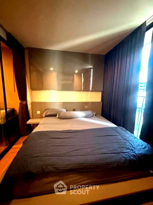 Condos for rent : 200m To BTS Surasak: 1-BR At Noble Revo Silom (ID 3243686)