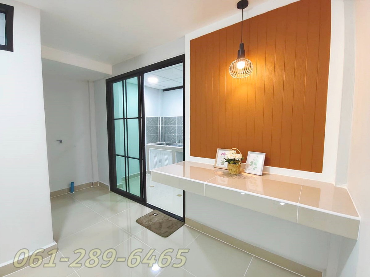 รูป AF.  บ้านสวย  ตรงข้ามสวน  3 ห้องนอน  หมู่บ้านเรวดี 3 ซอยเรวดี 57 ติวานนท์   ใกล้กระทรวงสาธารณะสุข - รูปที่ 13/29