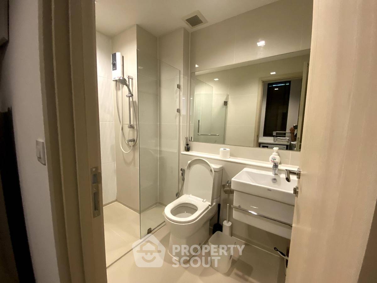 picture 1-BR Condo at Life One Wireless near BTS Phloen Chit (ID 3217400) - 1/3