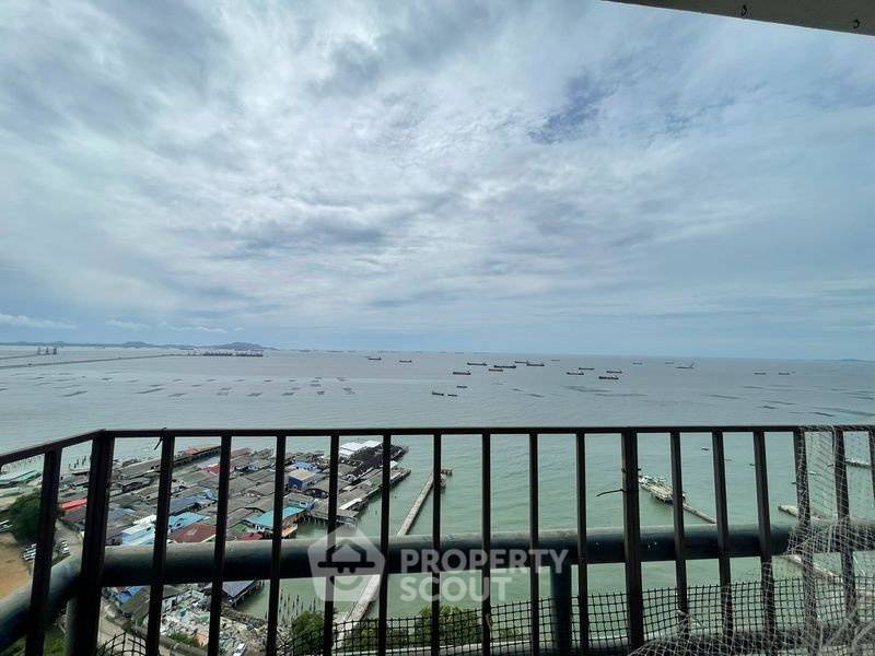 picture 3-BR Condo at Rama Harbour View Condominium in Surasak (ID 3222674) - 15/15