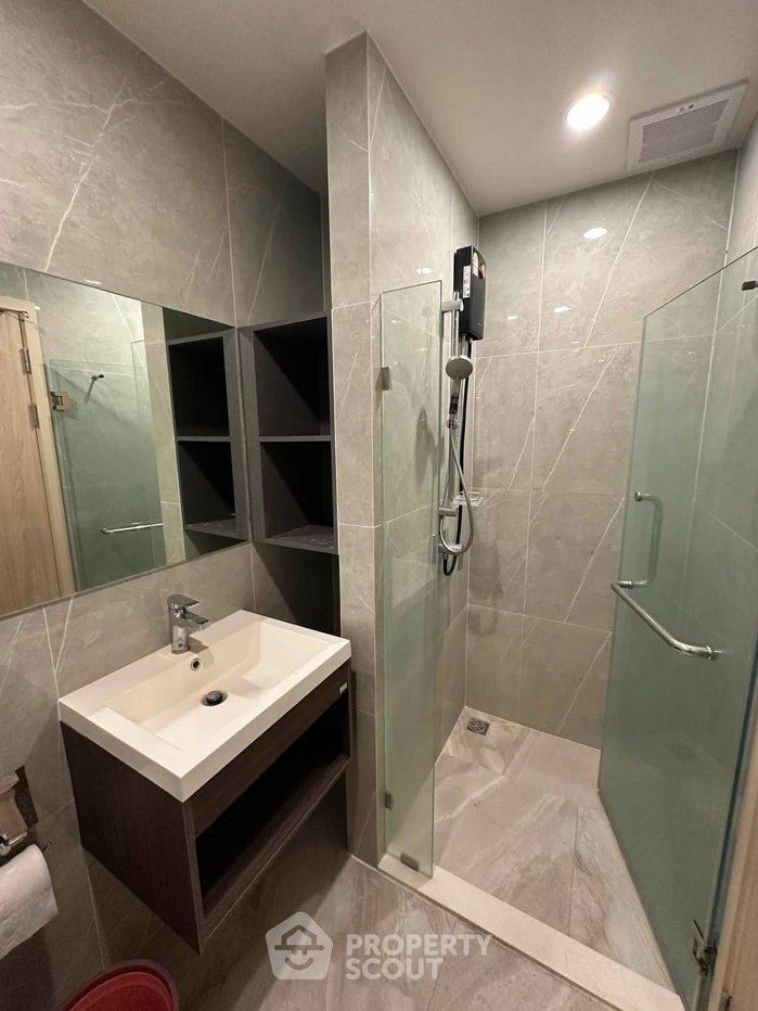 picture 27th-Floor 2-BR At Nue District R9 Near MRT Phra Ram 9 (ID 3307103) - 8/11