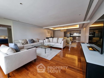 คอนโด 3 ห้องนอน 180 ตร.ม. La Citta Penthouse ใกล้ BTS ทองหล่อ (ID 3234033)