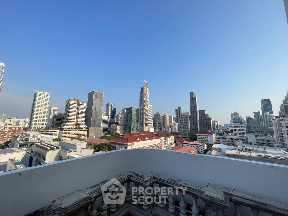 รูป คอนโด 3 ห้องนอน ขนาด 205 ตร.ม. Ruamjai Heights Condominium ใกล้ ARL Makkasan (ID 2766644) - รูปที่ 14/16