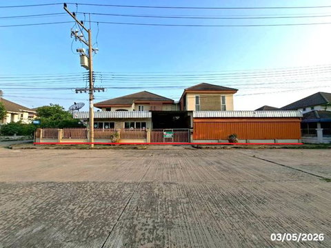HOME 124 Sq.w. Sam Khok Pathumthani for 3.9M