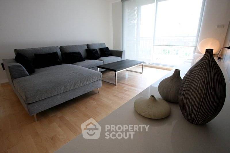 picture 2-BR Condo 200m To BTS Ari At Centric Scene Aree 2 (ID 2834843) - 2/7