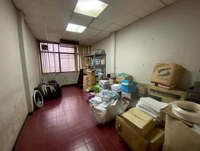 ขายทาวน์โฮม 4 ห้องนอน 347 ตร.ม. 24 ตร.ว. เขตบางรัก