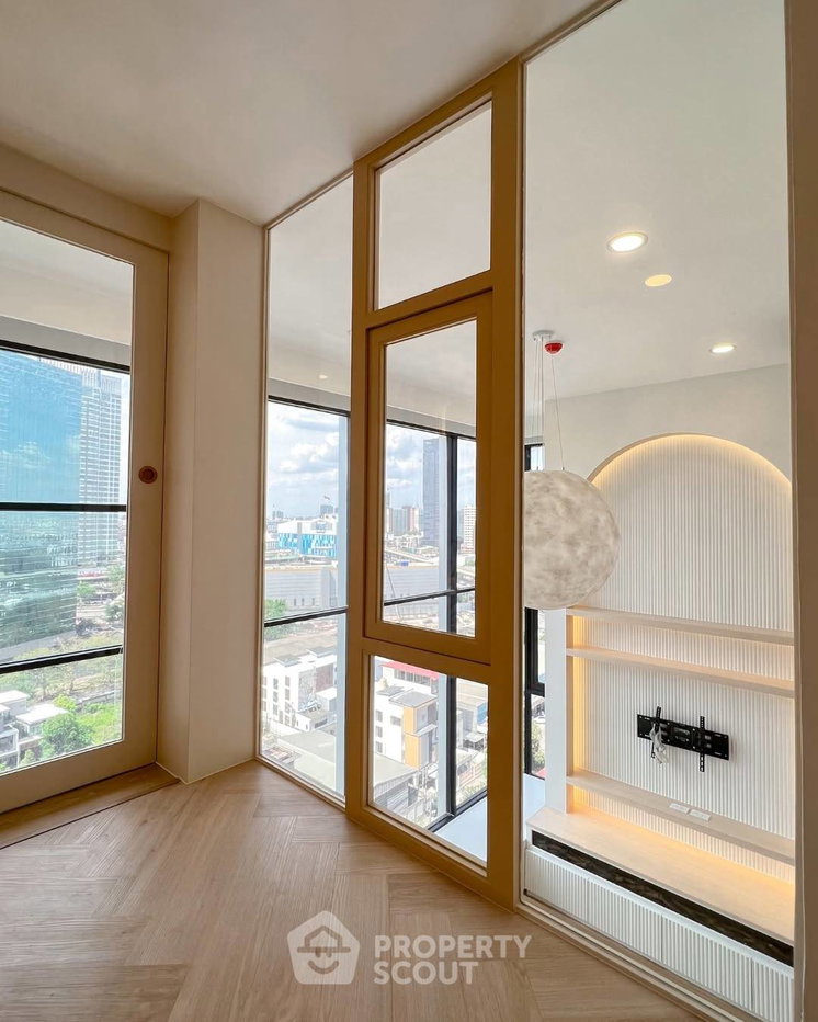 picture 1-BR Condo at Knightsbridge Space Ratchayothin near BTS Ratchayothin (ID 3306999) - 2/12