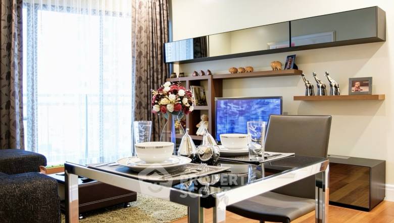 picture 2-BR Condo at Bright Sukhumvit 24 Condominium near BTS Phrom Phong (ID 3129527) - 3/7