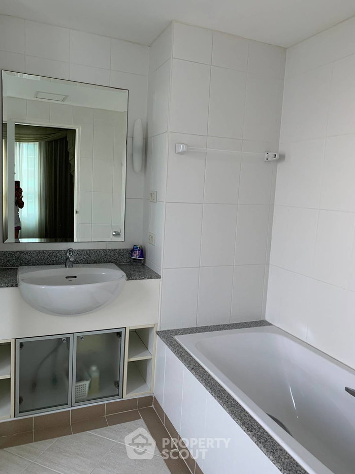 รูป คอนโด 3 ห้องนอน 141 ตร.ม. Baan Siri Sukhumvit 13 ใกล้ ARL Makkasan (ID 1489041) - รูปที่ 9/16