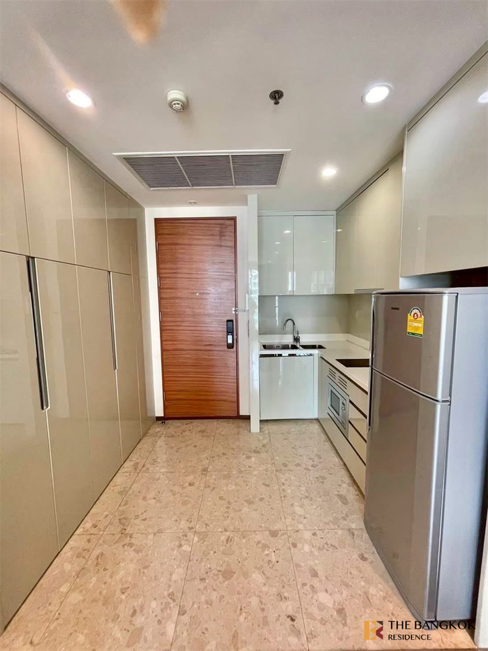 รูป คอนโด ดิ แอดเดรส สุขุมวิท 28 ใกล้ BTS สถานีพร้อมพงษ์ ทำเลแหล่งงาน รายล้อมด้วยไลฟ์สไตล์ - รูปที่ 2/10