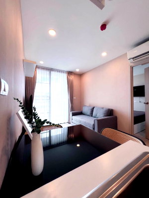 Condos for rent 700 Year Sports Arena Chiang Mai : Palm Springs Nimman Royal, Brand-new room, Fully furnished and ready to move in, next to Sirimangkalajarn Road (Tel/Line 088-5986998)