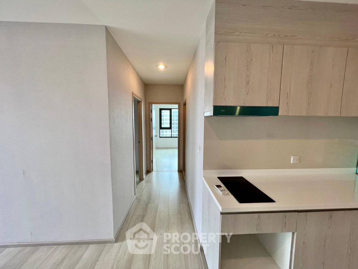 picture 100m From MRT Bang Yi Khan | 15th-Floor 2-BR Life Pinklao (ID 2837957) - 4/8