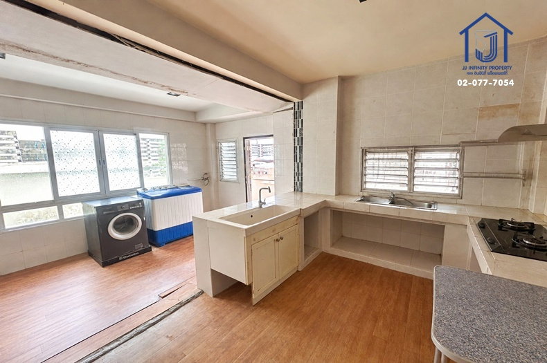 รูป ขายบ้านเดี่ยว 2 ชั้น หมู่บ้านสราญสิริ รามอินทรา 2 ถนนปัญญาอินทรา หลังมุม ใกล้แฟชั่นไอส์แลนด์,รถไฟฟ้า MRT สายสีชมพู - รูปที่ 13/22