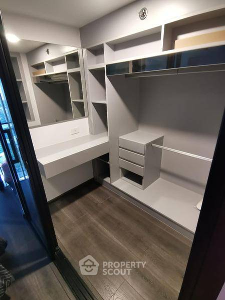 picture 1-BR Condo at Knightsbridge Space Ratchayothin near BTS Ratchayothin (ID 2835465) - 2/8