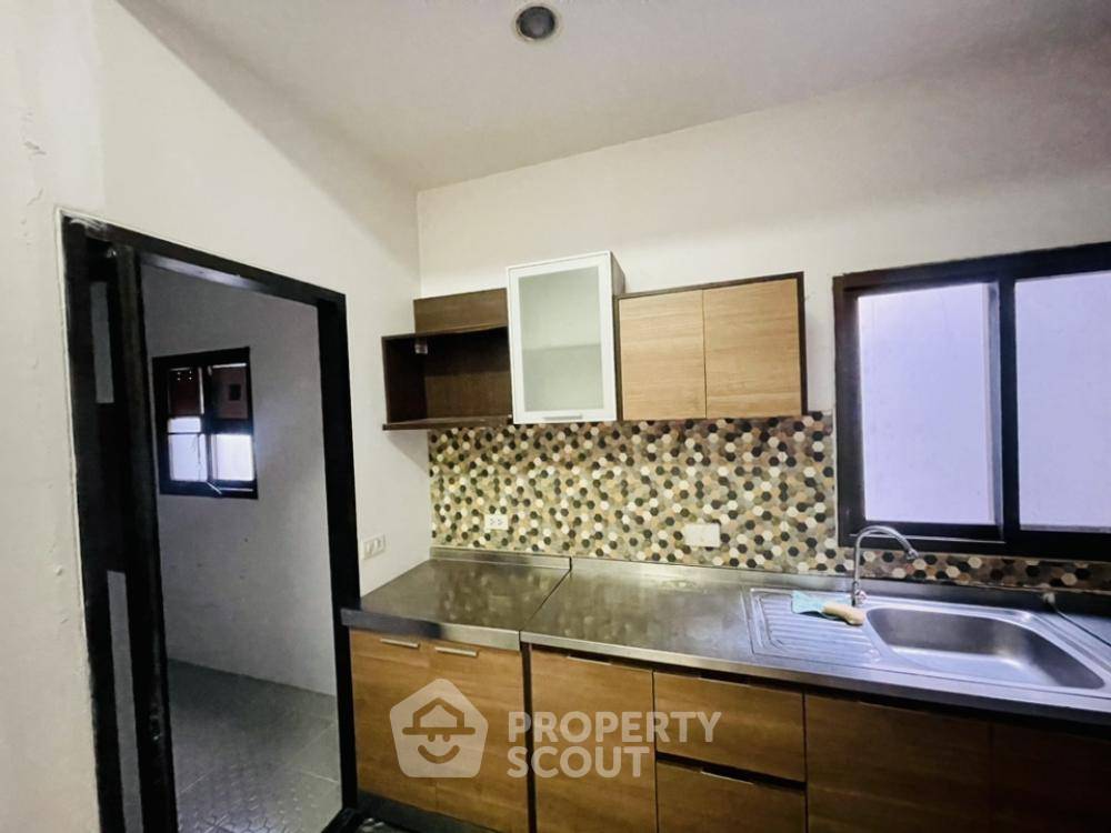picture 4-BR House at Private Nirvana Residence North-East in Khlong Chan (ID 1442013) - 9/24