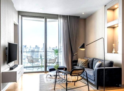 Condos for rent : 79 Sqm 1-BR Magnolias Waterfront Residences Near BTS Saphan Taksin (ID 3131811)