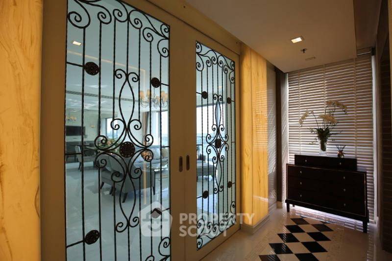 picture High-Floor 3-BR 160 Sqm At Star View, Phra Ram 3 (ID 2918180) - 4/8