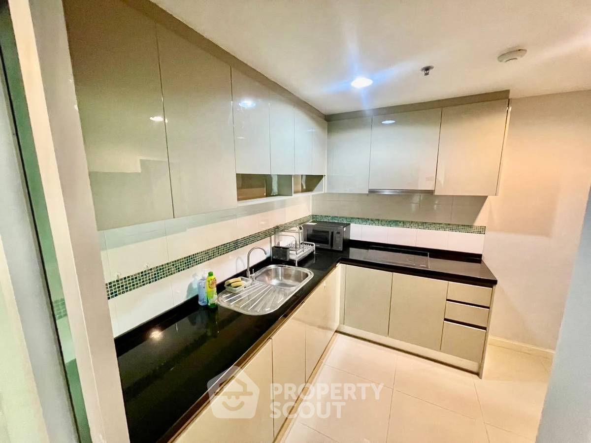 picture 3-BR Condo At Belle Grand Rama 9 Near MRT Phra Ram 9 (ID 3305657) - 7/9