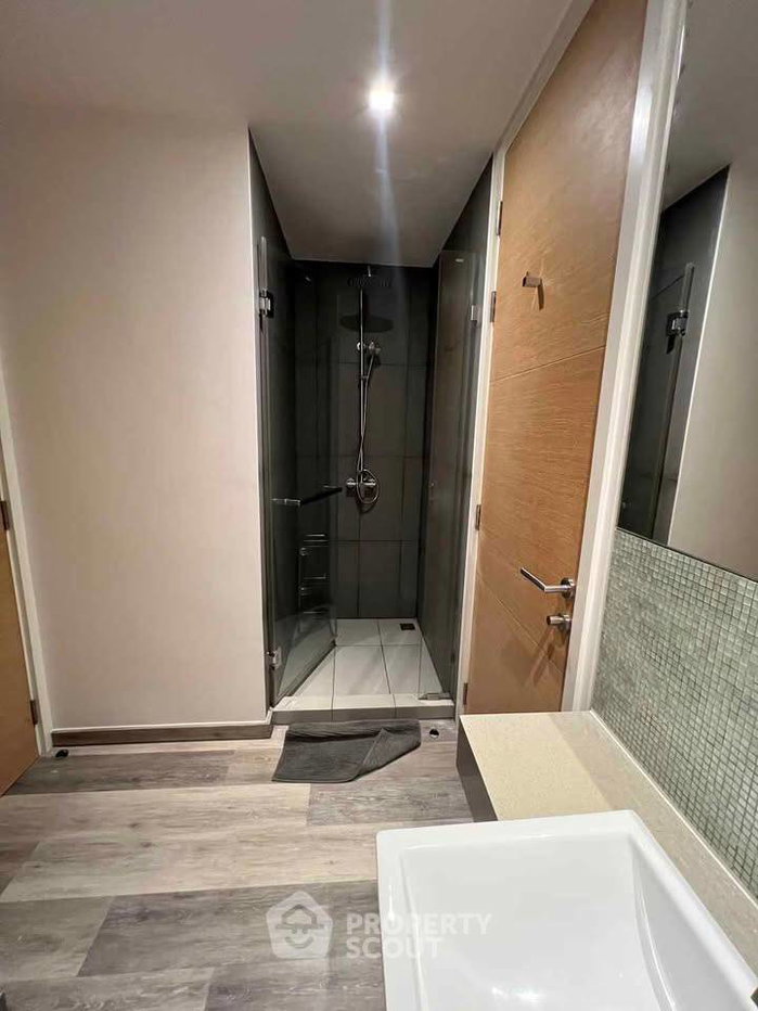 รูป ใกล้ BTS เอกมัย เพียง 200 ม. 1 ห้องนอน The Lofts Ekkamai (ID 3178741) - รูปที่ 11/14