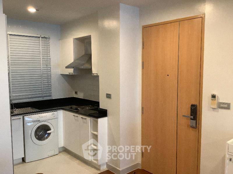 picture 1-BR Condo at Baan Siri Silom near BTS Surasak (ID 2835526) - 6/8
