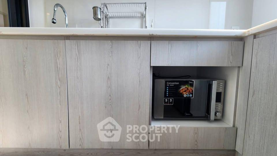 picture 2-BR Condo at Life Asoke near ARL Makkasan (ID 2970748) - 8/39