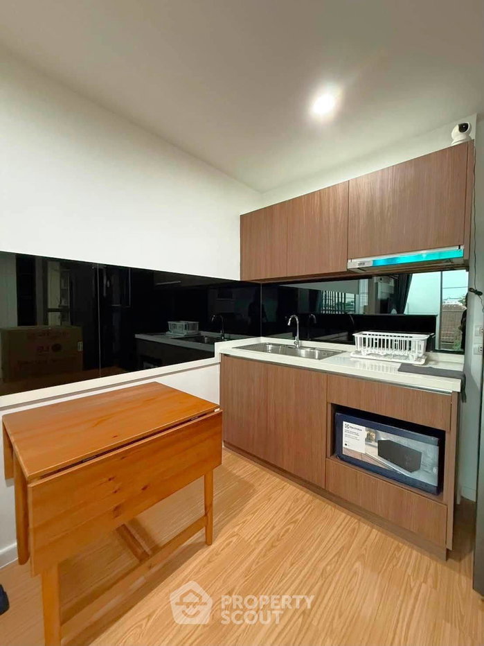 picture 2-BR Condo at Elements Srinakarin in Nong Bon (ID 3215708) - 10/12