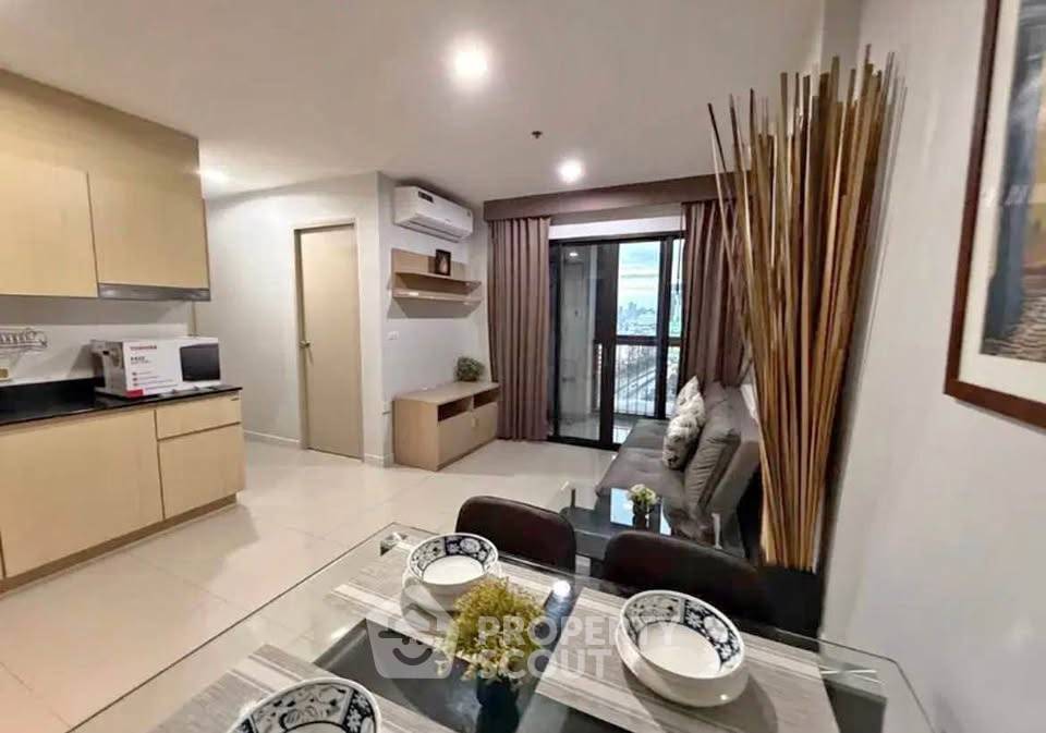 picture 70m To MRT Huai Khwang | 2-BR Ideo Ratchada-Huaikwang (ID 3283742) - 1/10