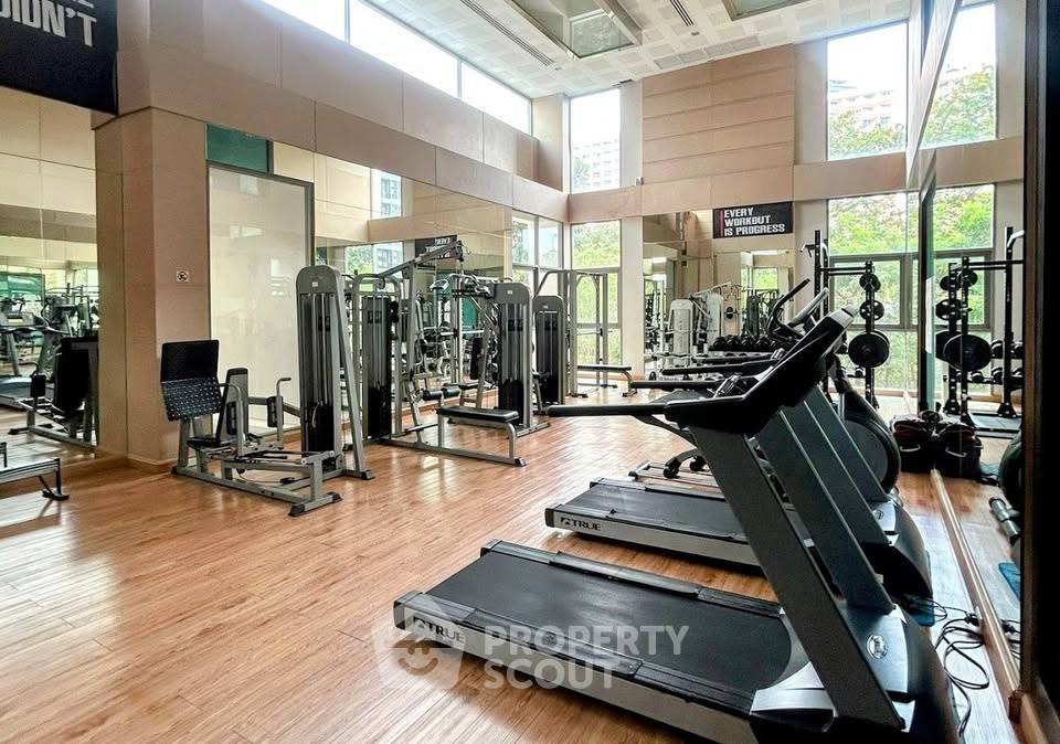 รูป คอนโด 1 ห้องนอน ขนาด 91 ตร.ม. Ananya Beachfront Condominium ขาย (ID 3137782) - รูปที่ 17/19