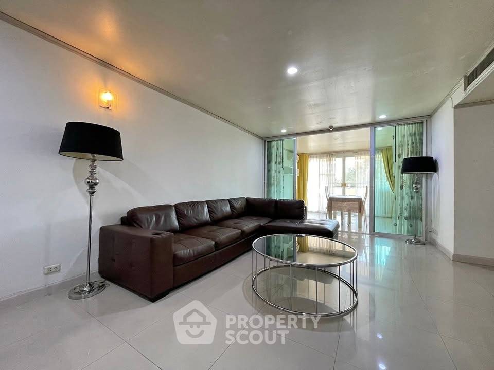 picture 2-BR Condo at Fragrant 71 Condominium near BTS Phra Khanong (ID 2288260) - 1/15