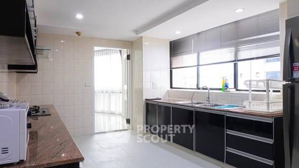 รูป คอนโด 3 ห้องนอน President Park Condominium เลี้ยงสัตว์ได้ ใกล้ MRT ศูนย์สิริกิติ์ (ID 3305864) - รูปที่ 3/14
