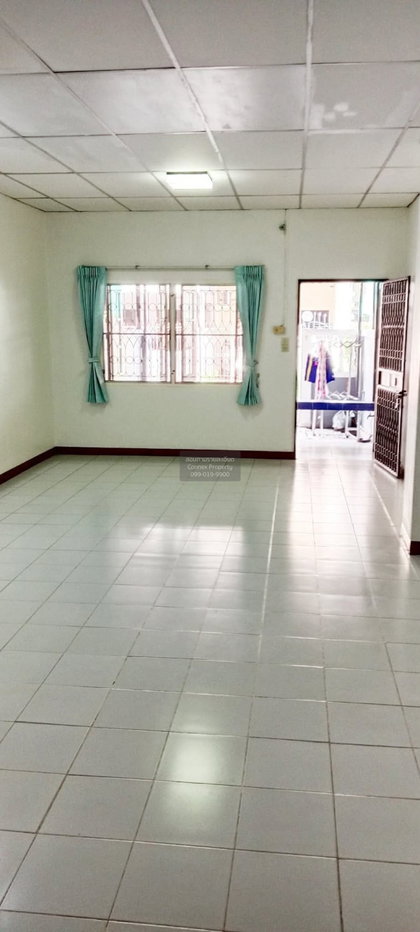 รูป ขายทาวน์เฮ้าส์/ทาวน์โฮม  บ้านสินธานี 2 มีนบุรี เขต มีนบุรี กรุงเทพ CX-175241 ✅ ทักไลน์ @connexproperty ตอบทันที ทีมงานมืออาชีพ ✅ - รูปที่ 3/7