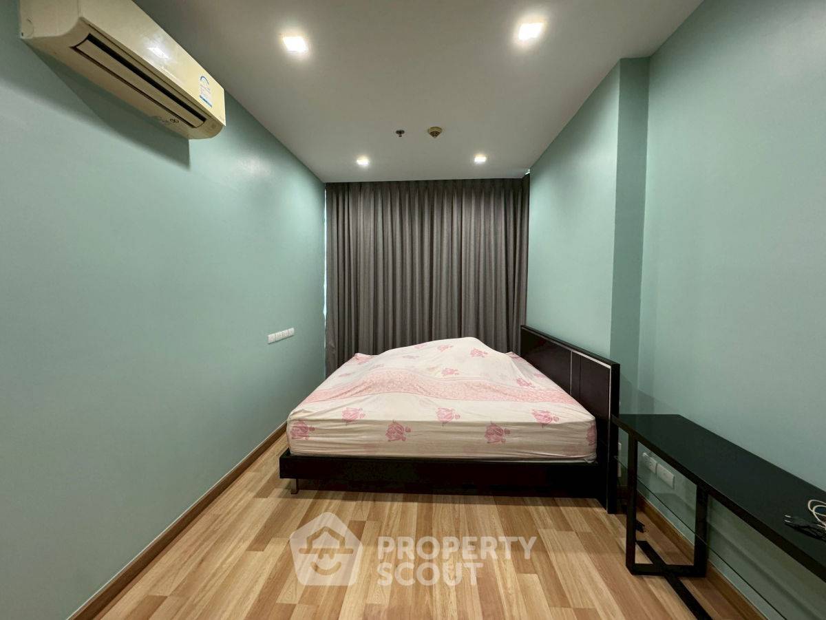 รูป ใกล้ ARL Ratchaprarop 70 ม. | 2 ห้องนอน ชั้นสูง Ideo Verve Ratchaprarop (ID 2619005) - รูปที่ 6/7