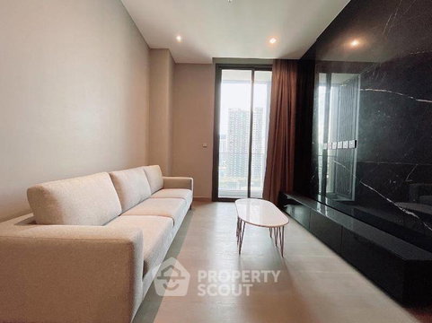 2-BR Condo at The Esse At Singha Complex near MRT Phetchaburi (ID 2918132)