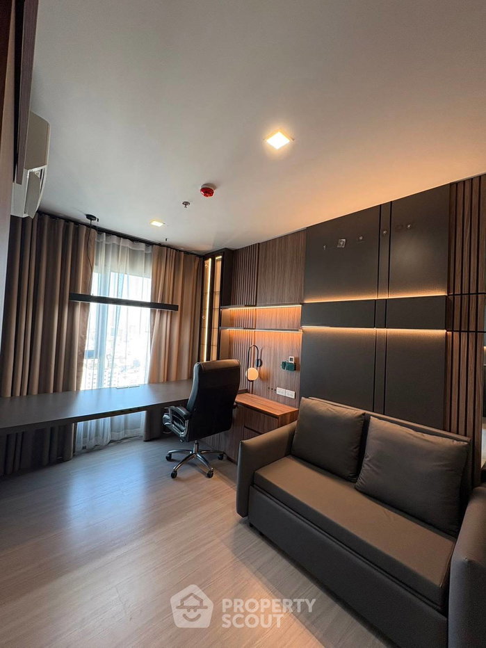 picture 2-BR Condo at Life Asoke - Rama 9 near MRT Phra Ram 9 (ID 3307087) - 2/9