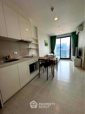 ขายคอนโด : ใกล้ BTS เอกมัย 200 ม. คอนโด 1 ห้องนอน Rhythm Sukhumvit 42 (ID 2969225)
