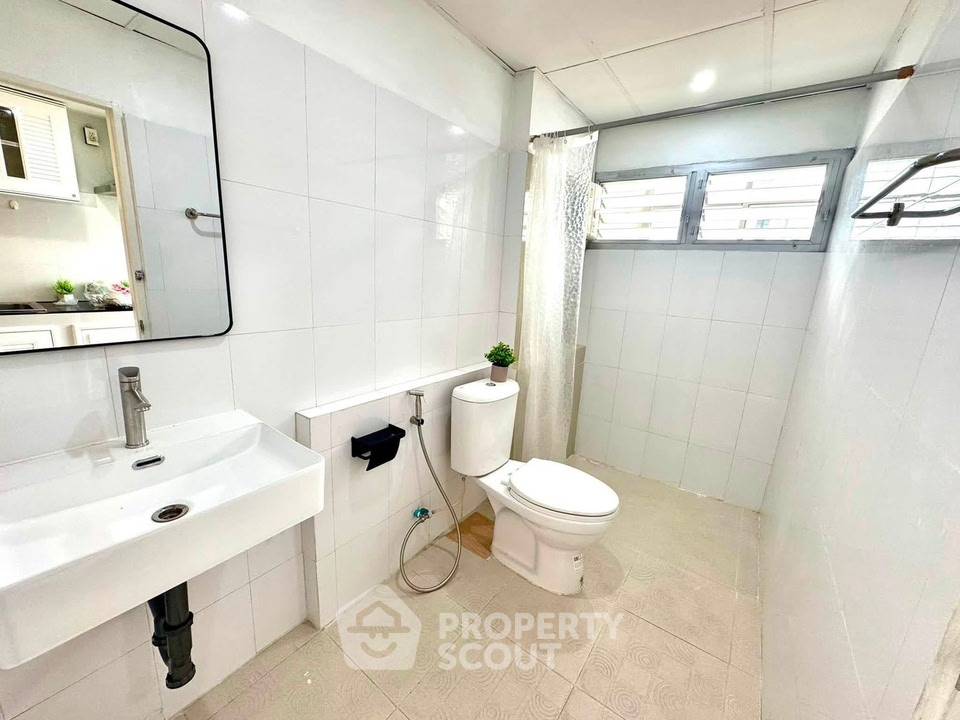 รูป ใกล้ MRT พระราม 9 เพียง 200 เมตร คอนโด 3 ห้องนอน Siam Condominium (ID 3306994) - รูปที่ 9/9
