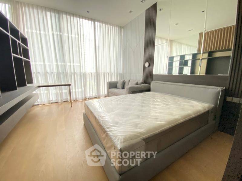 รูป ใกล้ BTS ชิดลม เพียง 300 ม. | คอนโด 1 ห้องนอน 28 Chidlom (ID 2835158) - รูปที่ 5/8