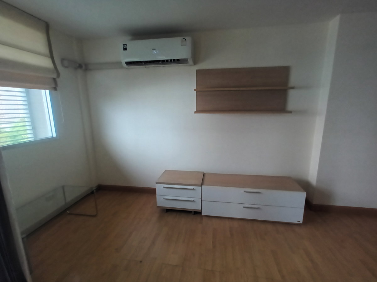 picture Condo for Rent Near BTS Onnnut 400 M. - 6/22