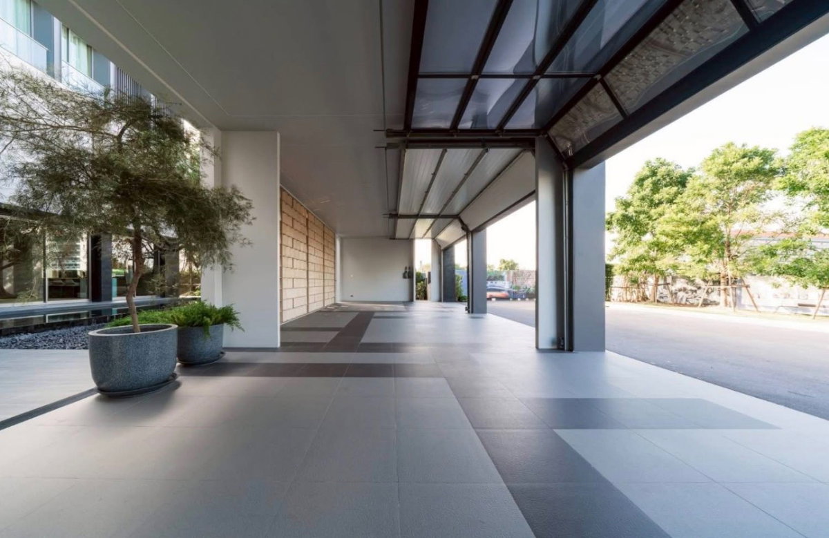 รูป ขายบ้านเดี่ยวพร้อมสระว่ายน้ำและลิฟท์ส่วนตัวในทำเลกรุงเทพกรีฑา บ้านใหม่ตกแต่งสวยพร้อมอยู่  - รูปที่ 5/18