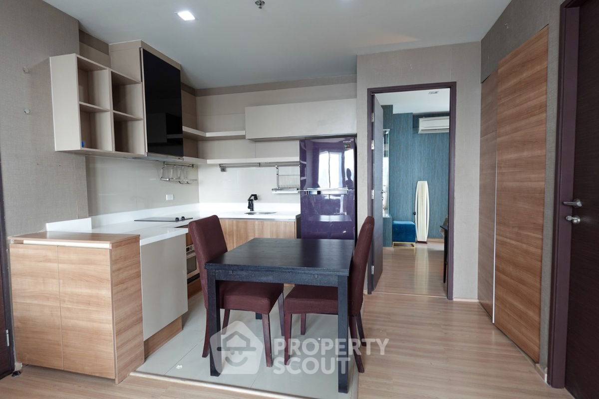 รูป คอนโด 2-ห้องนอน ที่ ริธึ่ม สาทร ใกล้ BTS สะพานตากสิน (ID 2165052) - รูปที่ 6/20