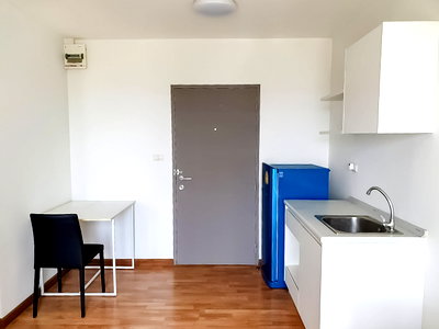 คอนโดให้เช่า : 1 Bed Condo for Rent The Trust Condo South Pattaya Pool View