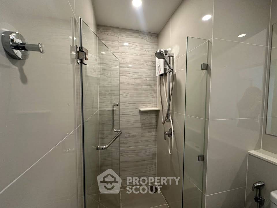 รูป ห้อง 1 ห้องนอน ชั้น 17 LIFE Rama 4 - Asoke ใกล้ MRT Queen Sirikit (ID 3193218) - รูปที่ 10/19