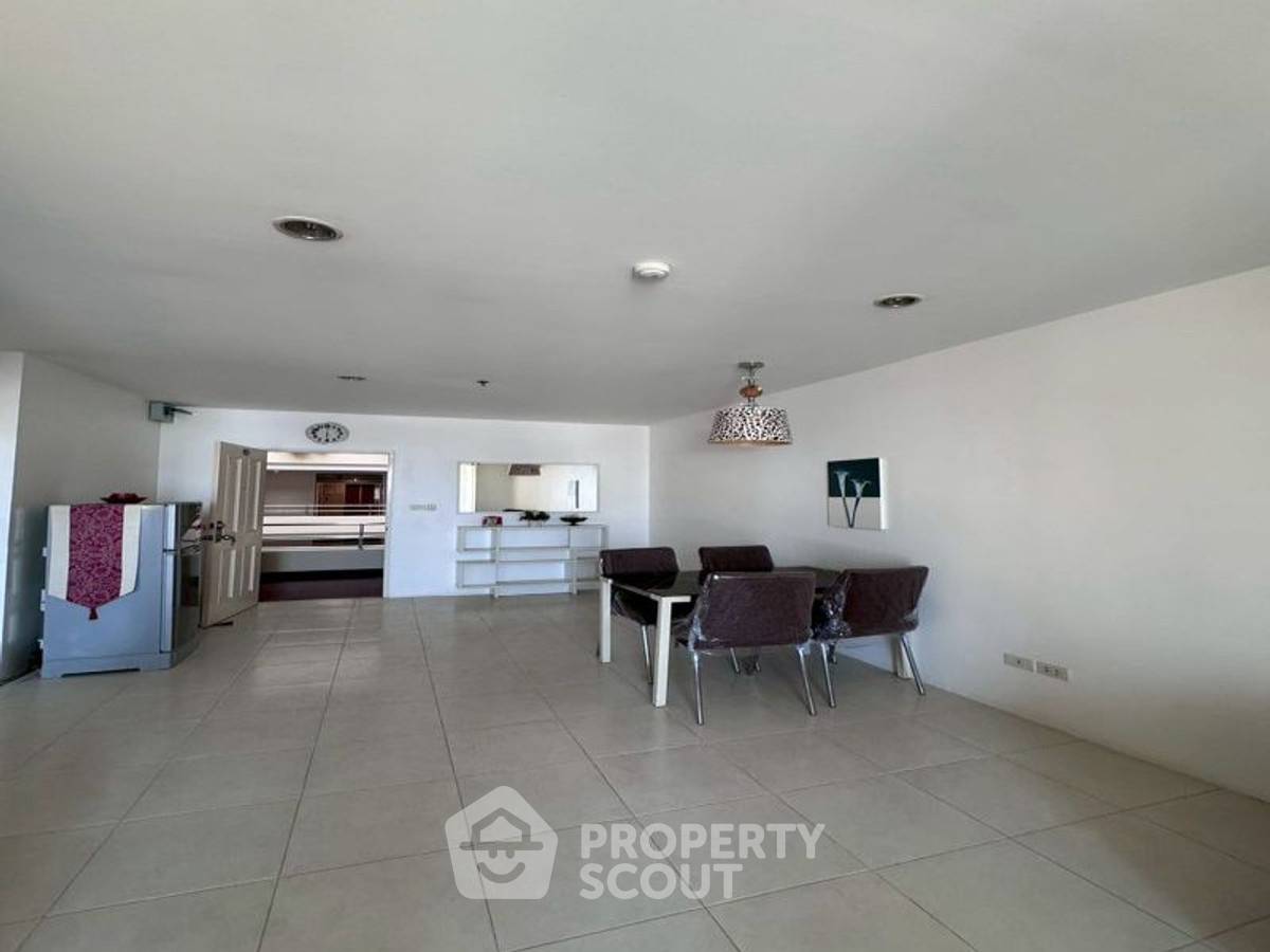 picture 1-BR Condo at Sriracha Condoview in Si Racha (ID 3044592) - 3/12