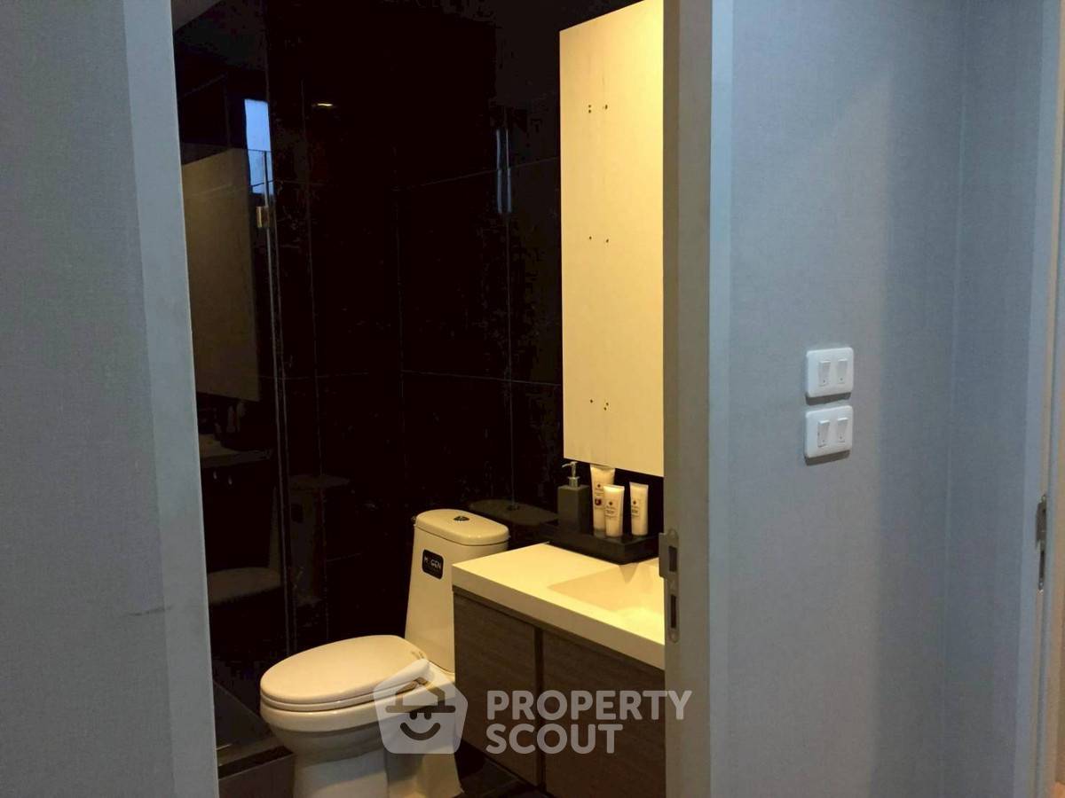 รูป คอนโด 2 ห้องนอน The Unique 19 ใกล้ MRT รัชดาภิเษก 300 เมตร (ID 2862346) - รูปที่ 6/6