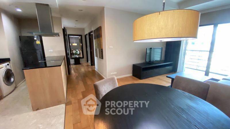 picture 15th-Floor 2-BR Condo At Sathorn Gardens Near MRT Silom (ID 2918294) - 5/6