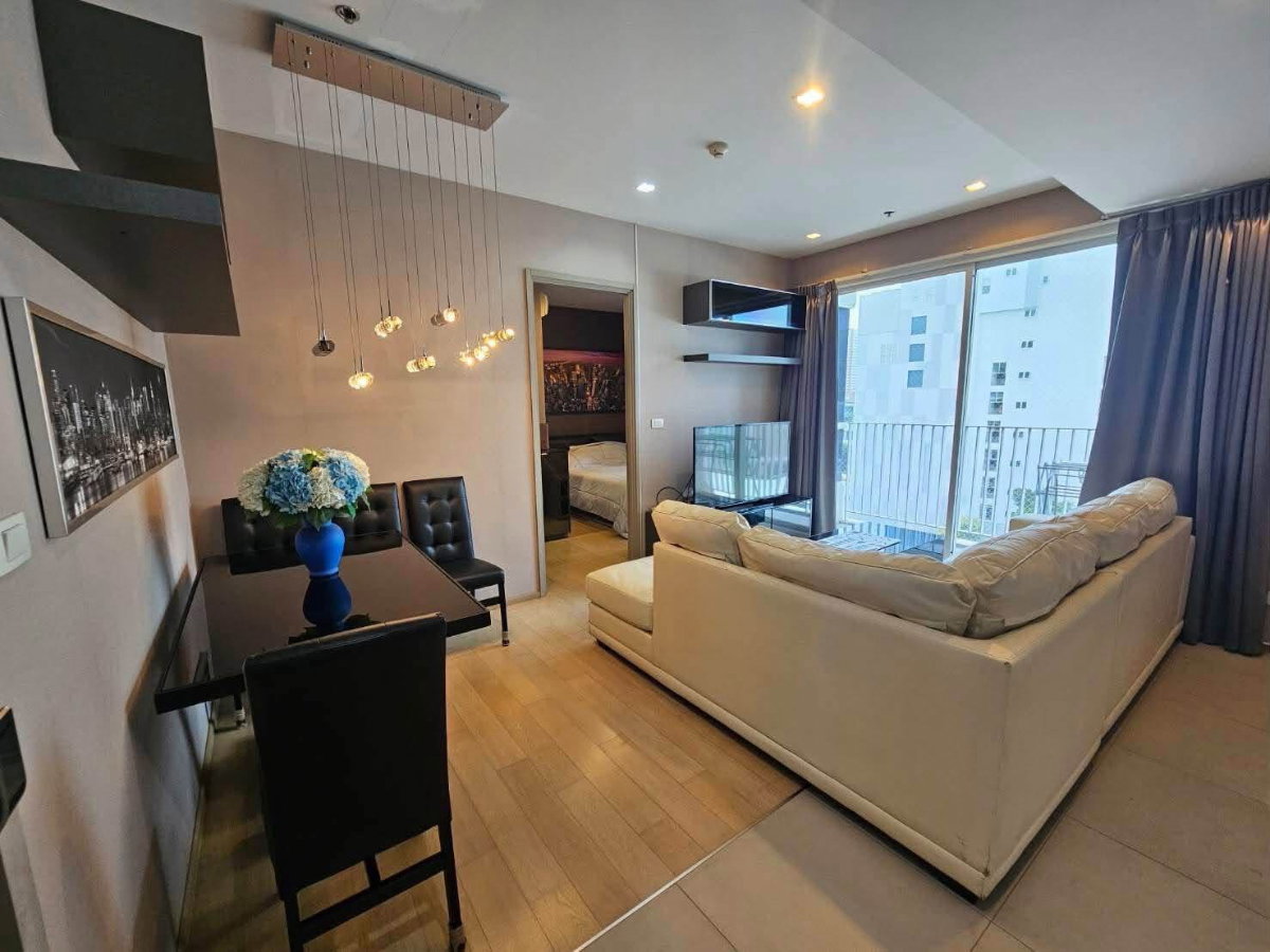 picture HQ Thonglor - 6/10